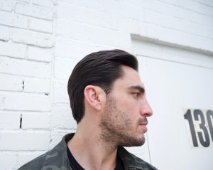 Kiểu tóc Classic Slicked Back