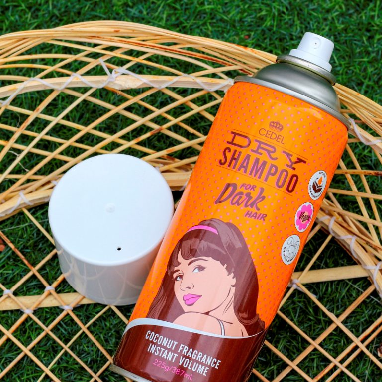 REVIEW dầu gội khô Cedel Dry Shampoo Retro cứu thoát bạn khỏi mái tóc dầu bết dính Osis Việt